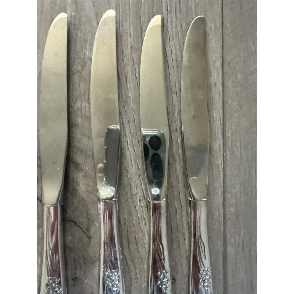 6 PCs Oneida Community ENCHANTMENT Gentle Rose Dinner‎ Knives 9-1/8
